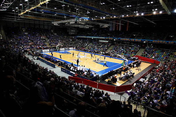 体采访时强 体采访时强