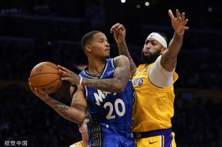 的核心后卫 的核心后卫